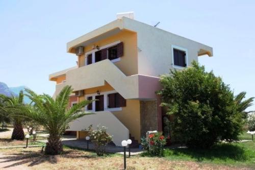 Terpsichore Apartments Kyparissia Exterior photo